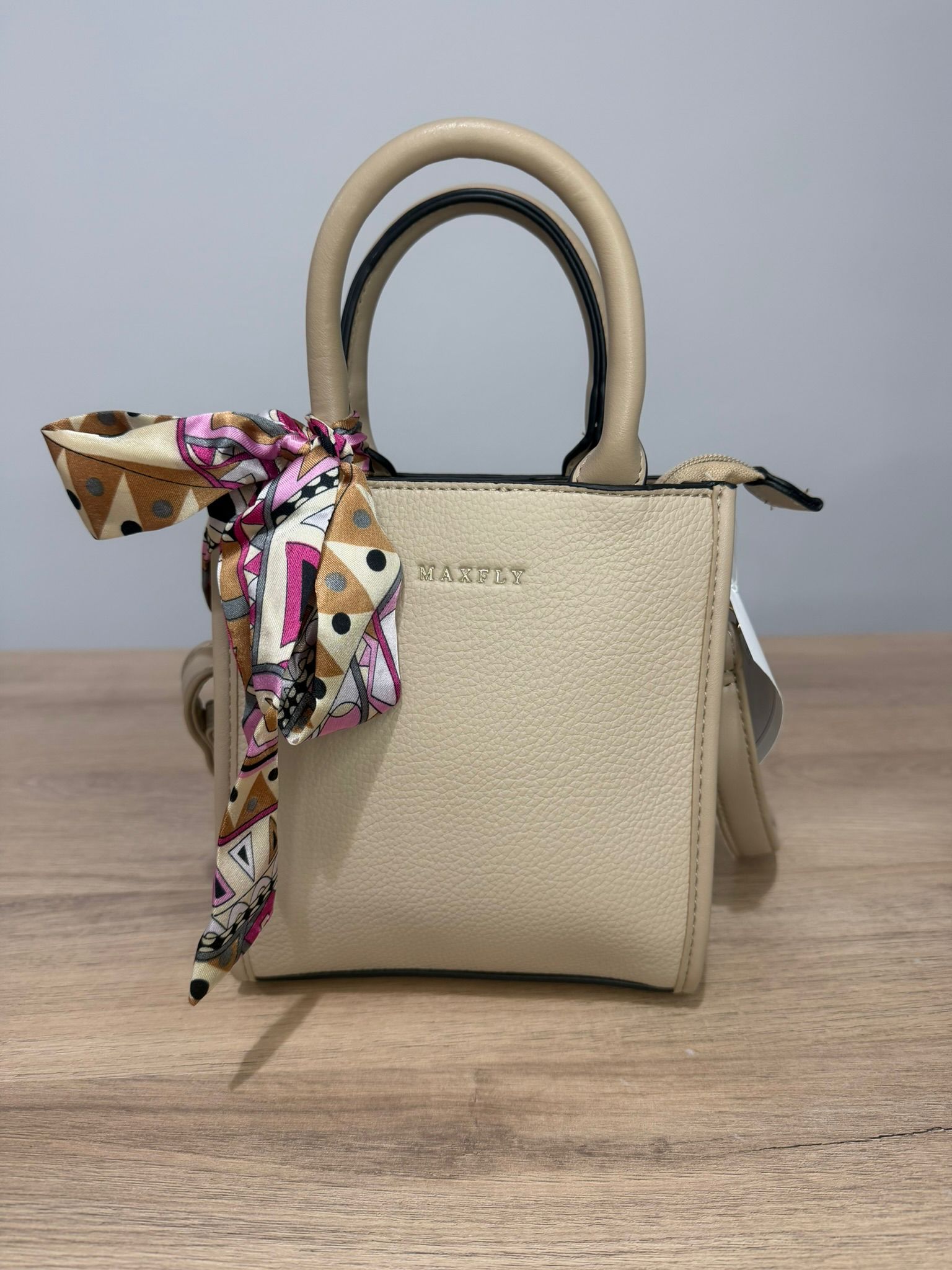 Bolso lazo- bolso tote mini con pañuelo decorativo