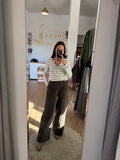 Pantalón Fluido de Pierna Ancha con Costura central y Cintura Elástica
