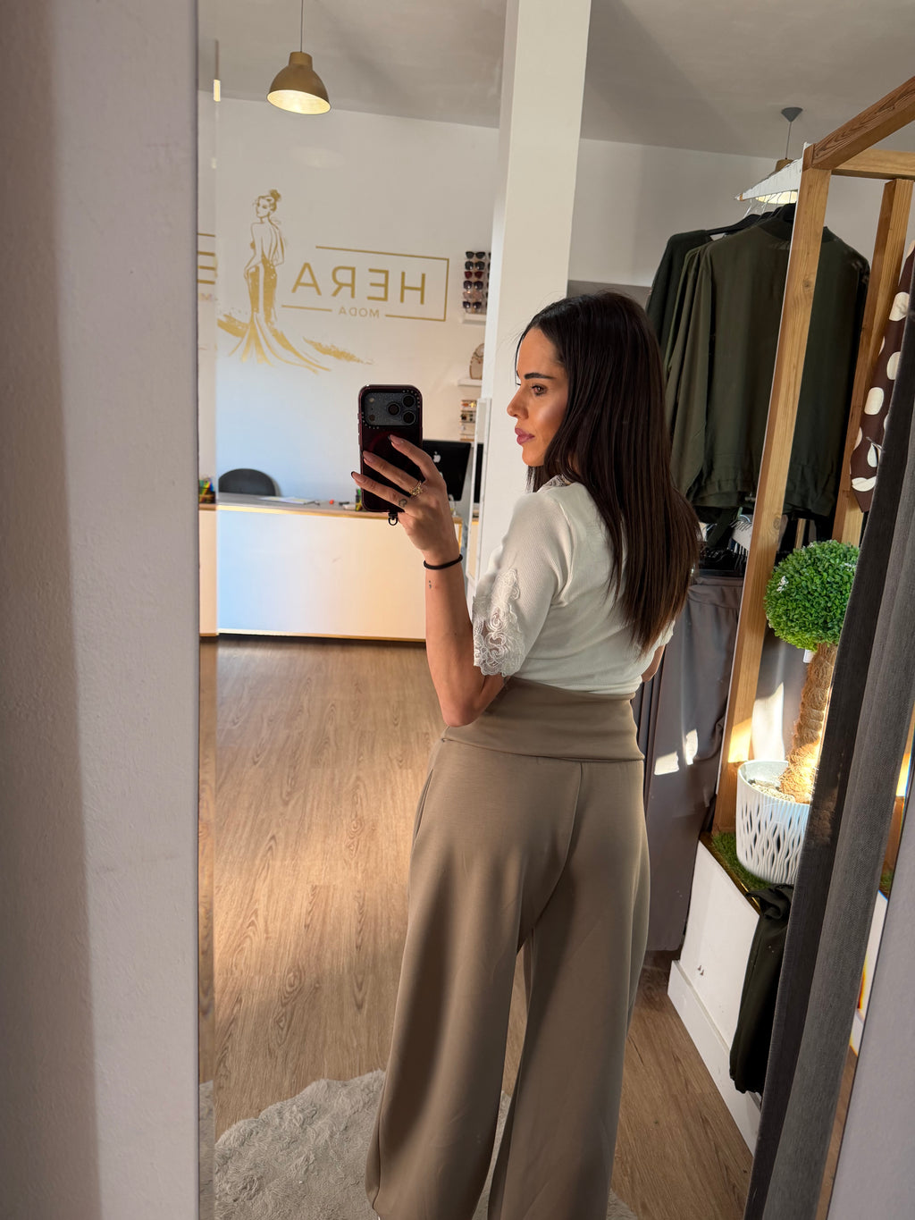 Pantalón Jogger Cintura Vuelta y Cordón Ajustable