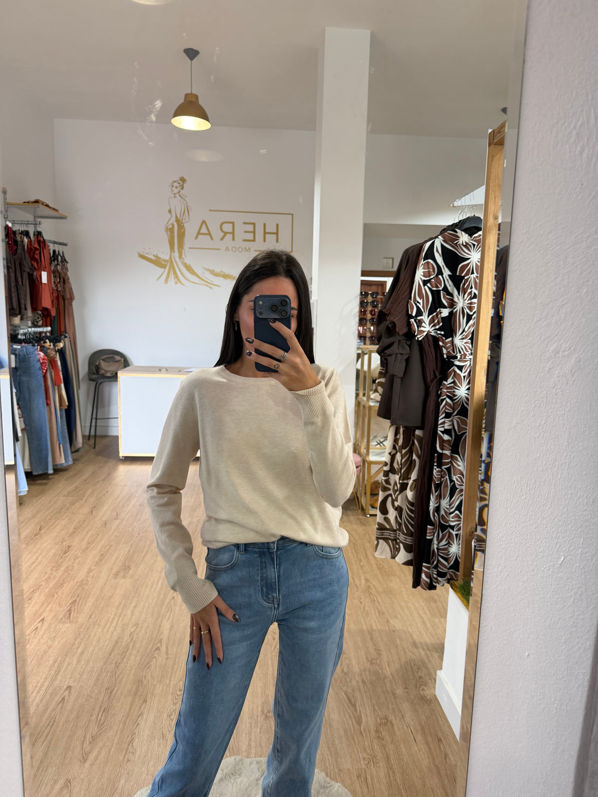 Jersey de punto con cuello redondo / Básico suave en varios colores