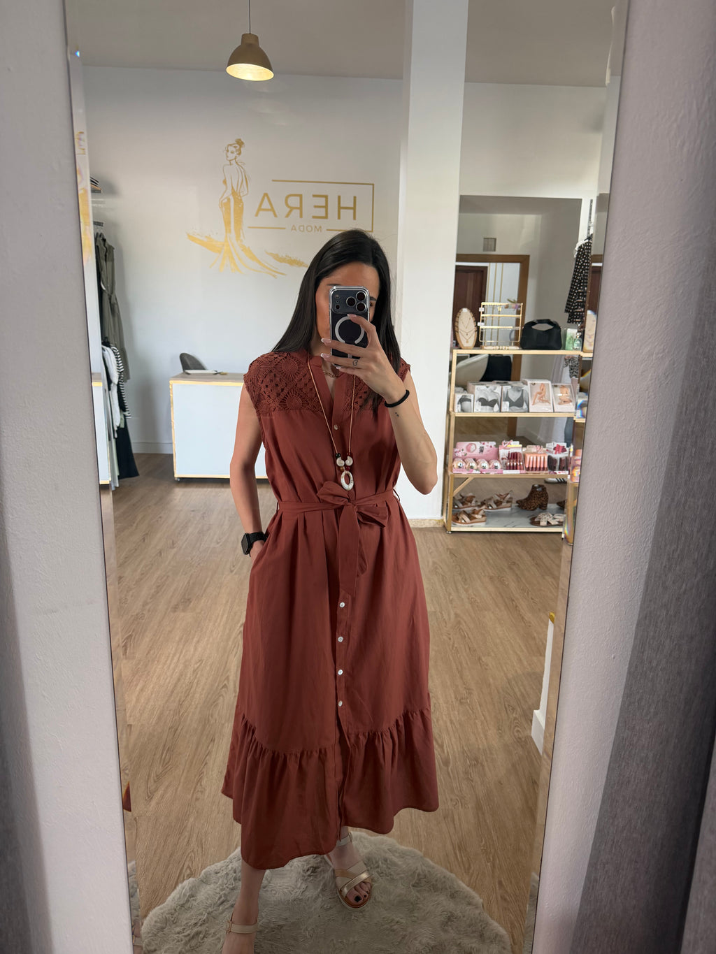 Vestido Camisero Midi sin Mangas con detalles en Encaje Calado - 3 colores
