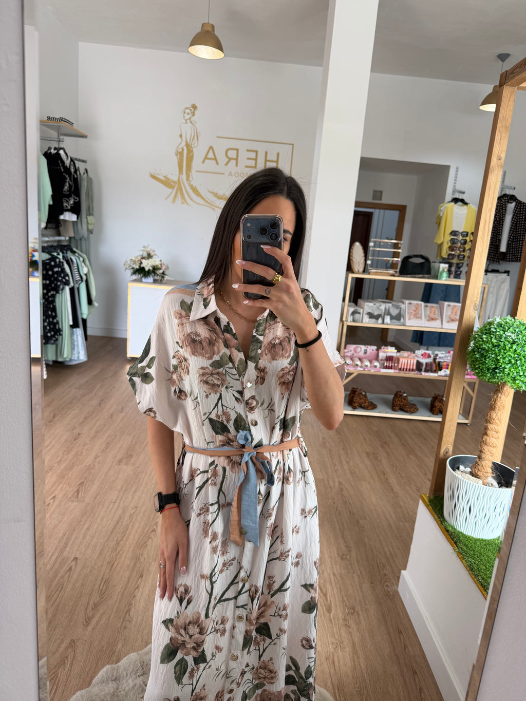 Vestido Camisero Midi con Estampado Floral y Cinturón