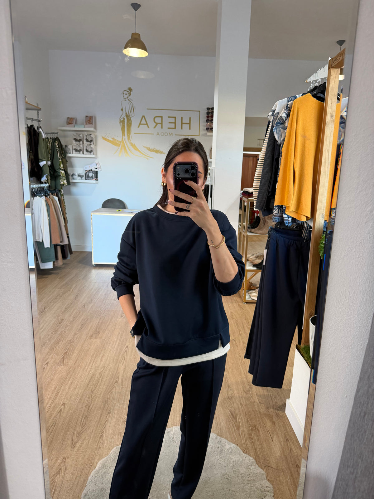 Sudadera Fluida Efecto Dos Piezas con Remate En Contraste