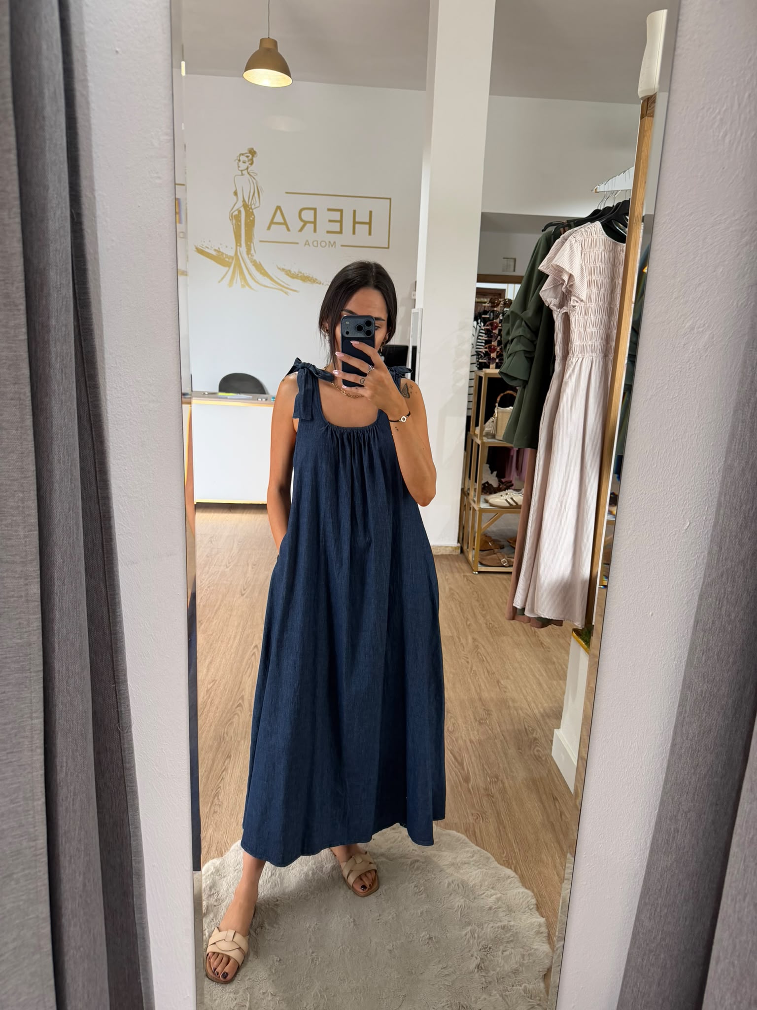 Vestido largo denim con lazos y corte evasé / Vestido vaquero fluido