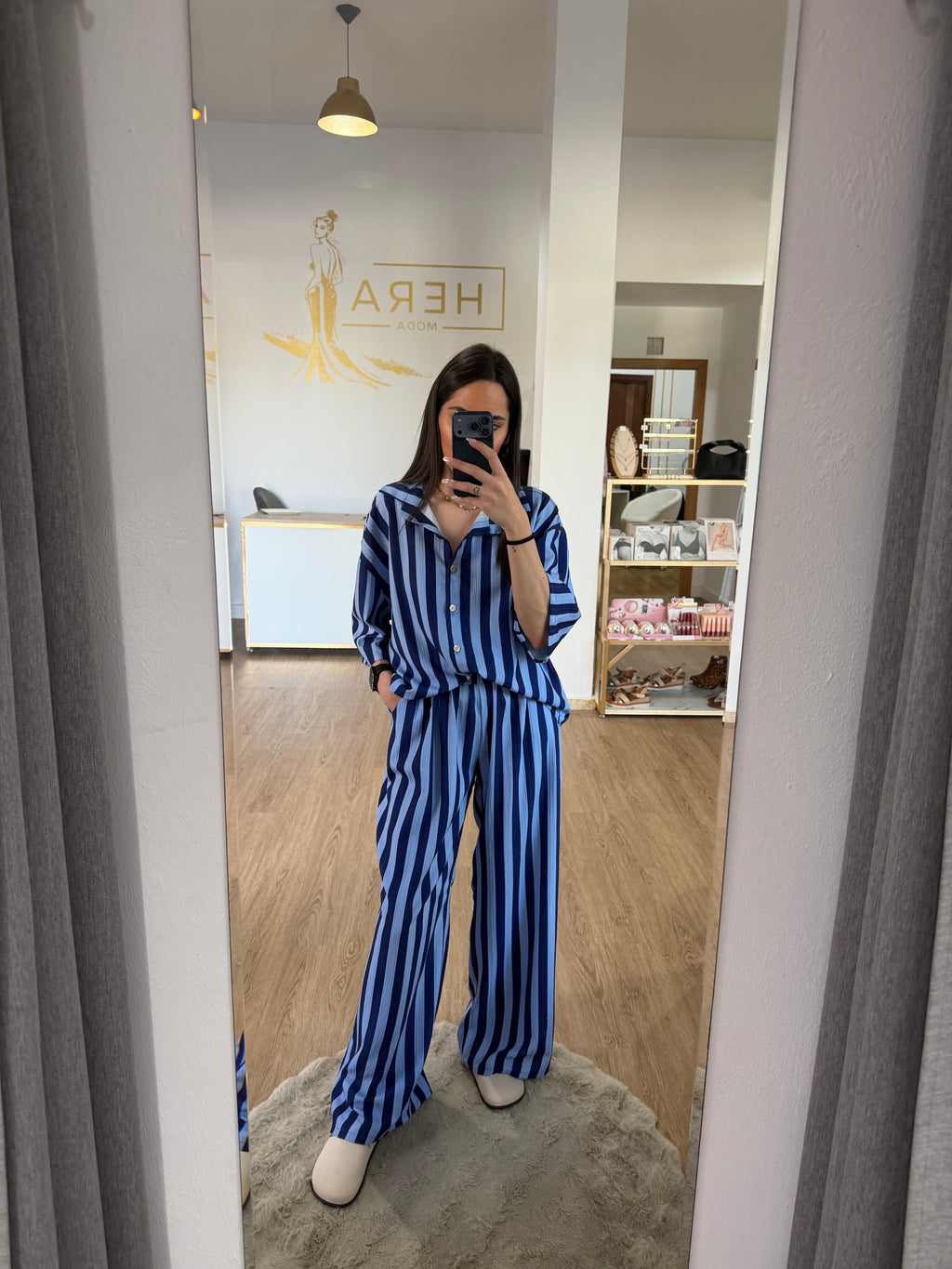 Conjunto Dos Piezas Estilo Pijamero de Camisa y Pantalón a Rayas - 2 colores