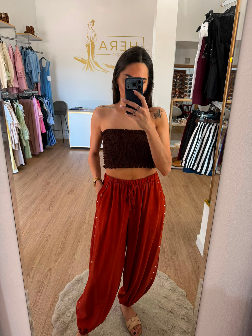 Pantalón Bombacho Fluido con Tachuelas Laterales / Pantalón con cinturón Elástico
