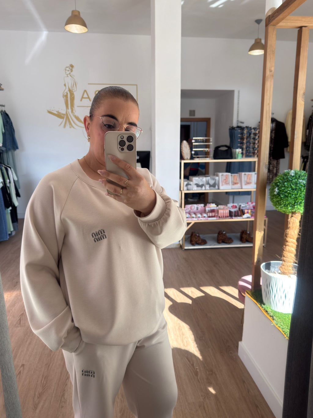 Conjunto  de Chándal Monocromático - Sudadera