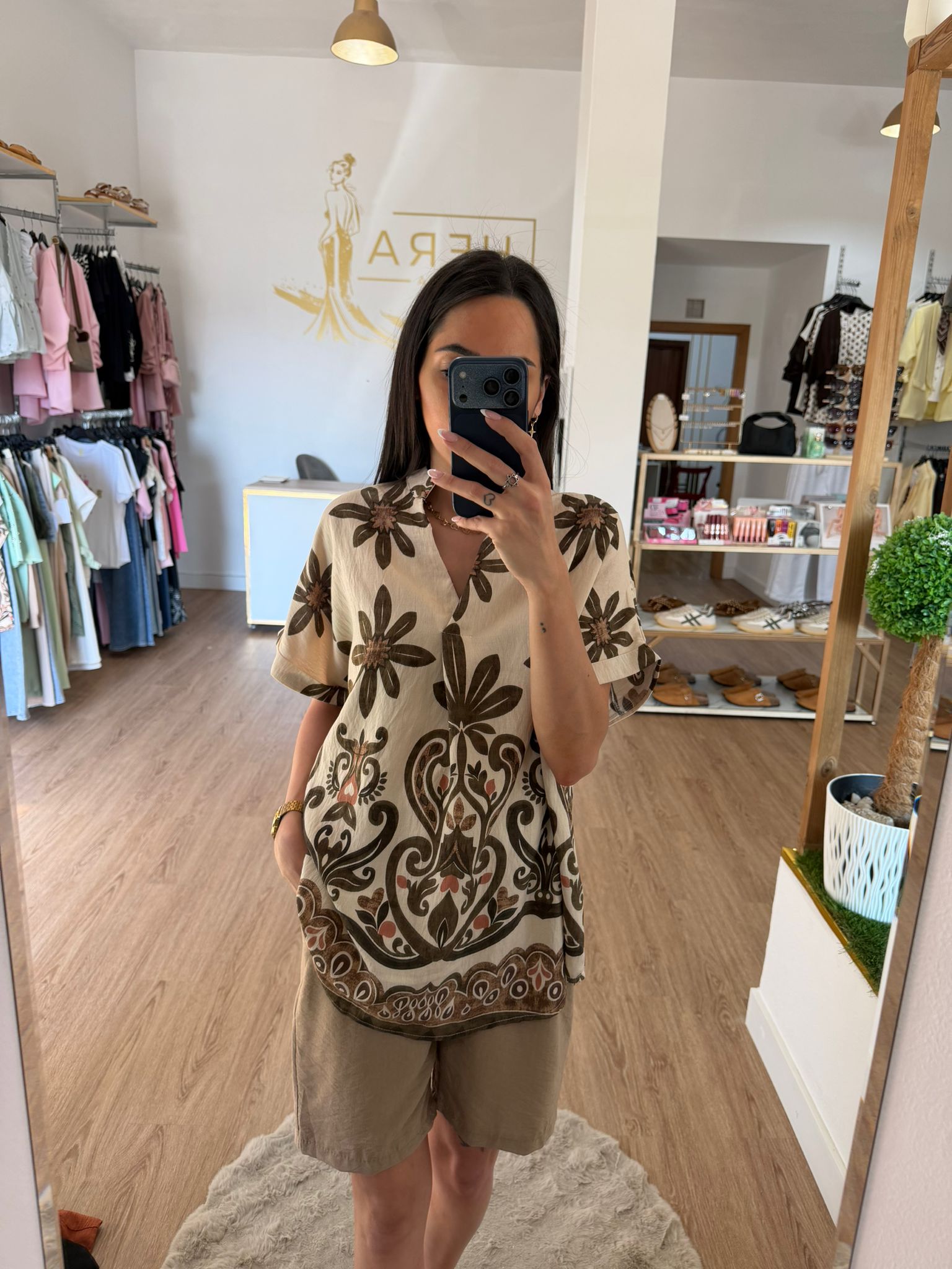 Blusa Fluida Estampado Floral y Cuello Mao / Blusa Boho