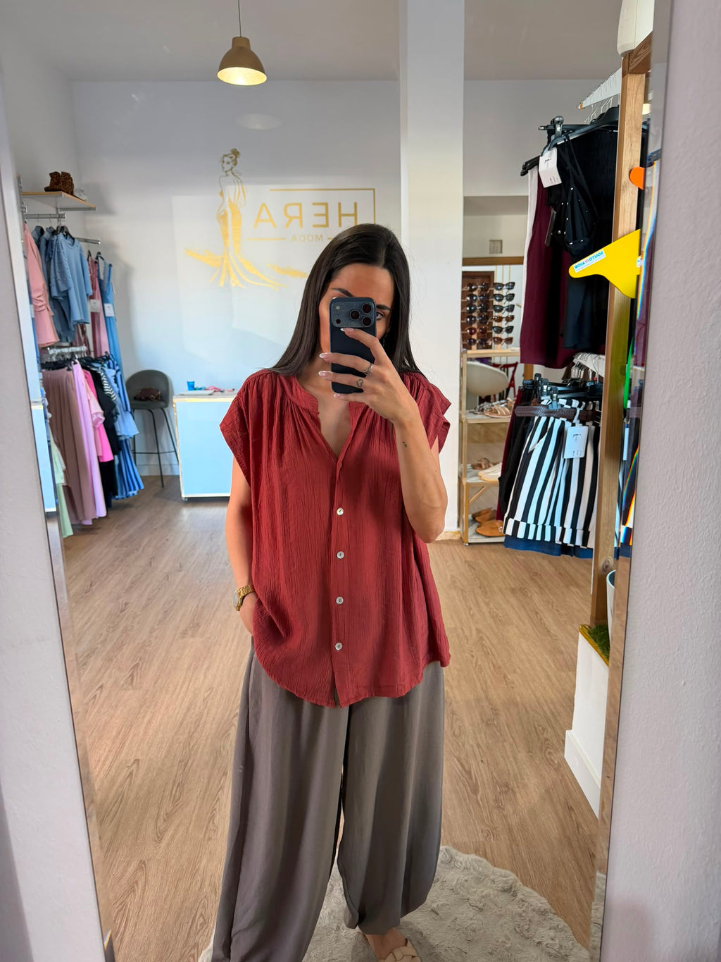 Blusa Fluida Efecto Arrugado Con Cuello Mao / Camisa Oversize Manga Corta Caída