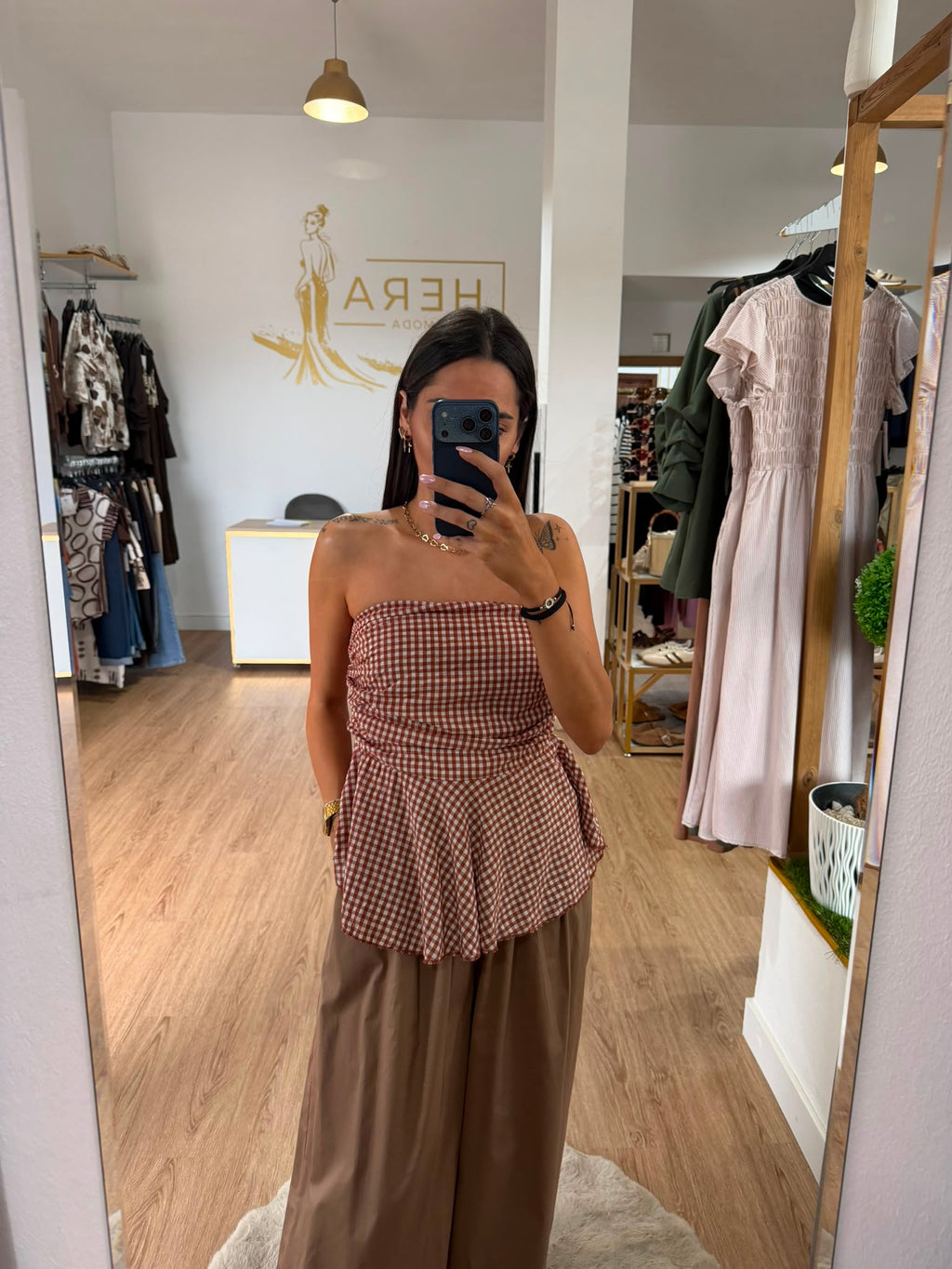 Top palabra de honor cuadros vichy con fruncido peplum / Corset palabra de honor