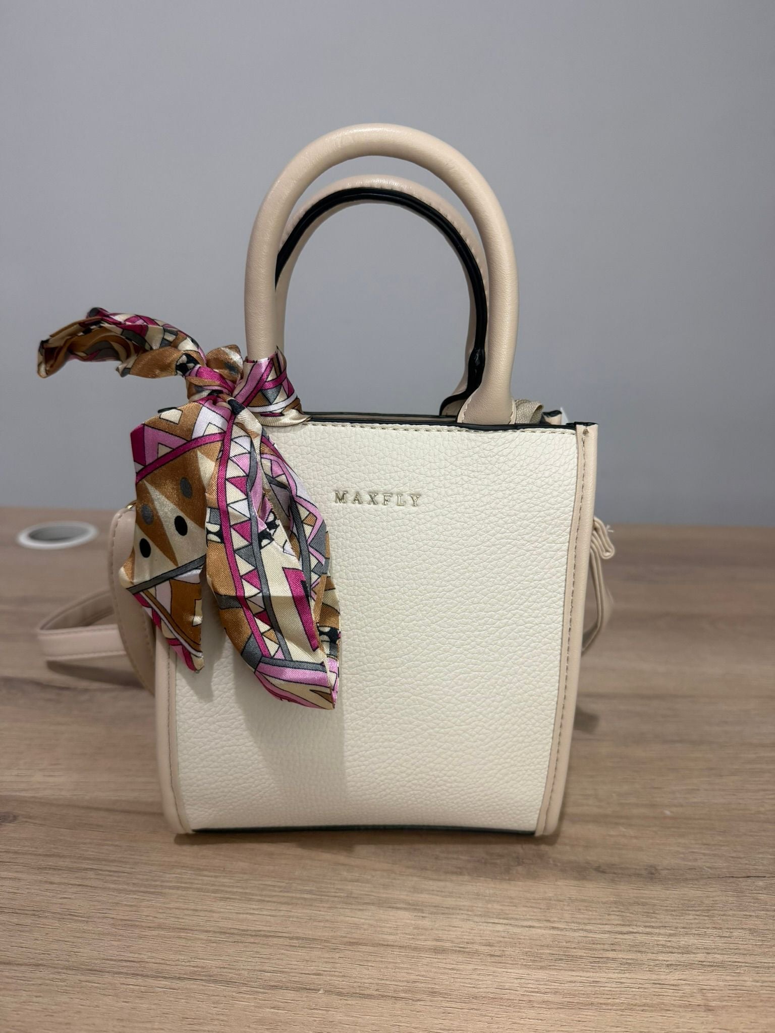 Bolso lazo- bolso tote mini con pañuelo decorativo