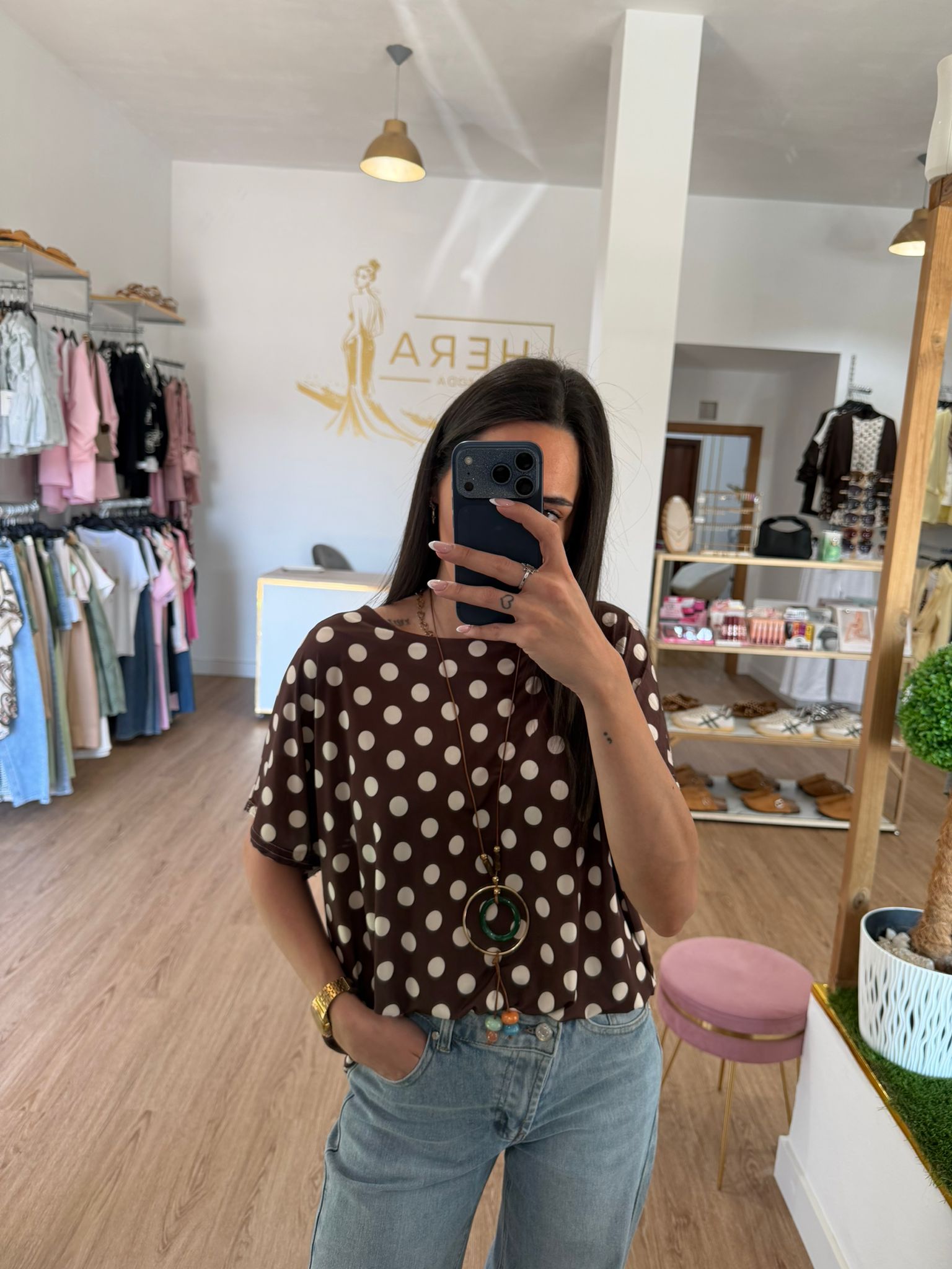 Camiseta Fluida de Lunares con Collar / Camiseta Oversize Manga Caída