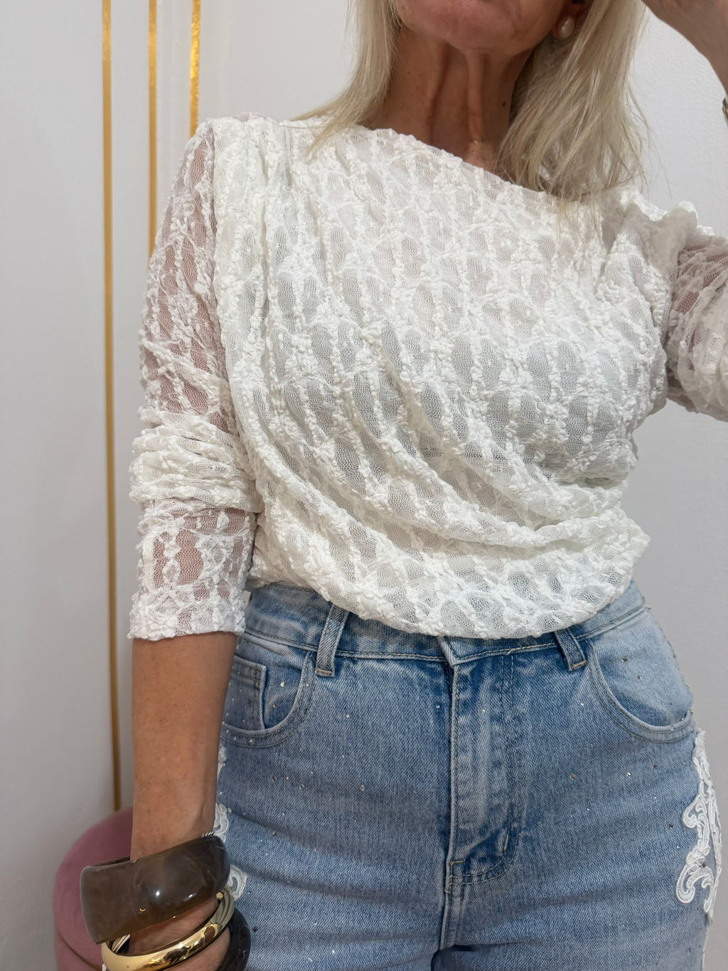 Camiseta de Encaje tul Floral Manga Larga – Segunda Piel Elegante y Sofisticada
