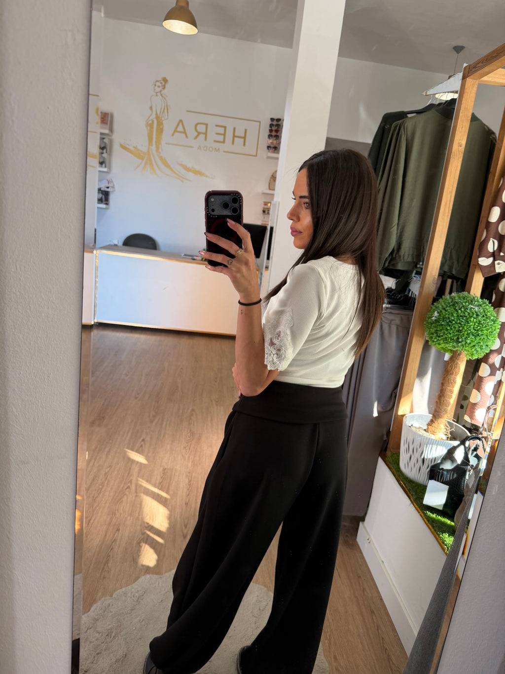 Pantalón Jogger Cintura Vuelta y Cordón Ajustable