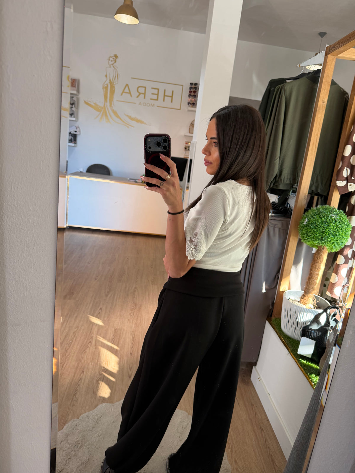 Pantalón Jogger Cintura Vuelta y Cordón Ajustable