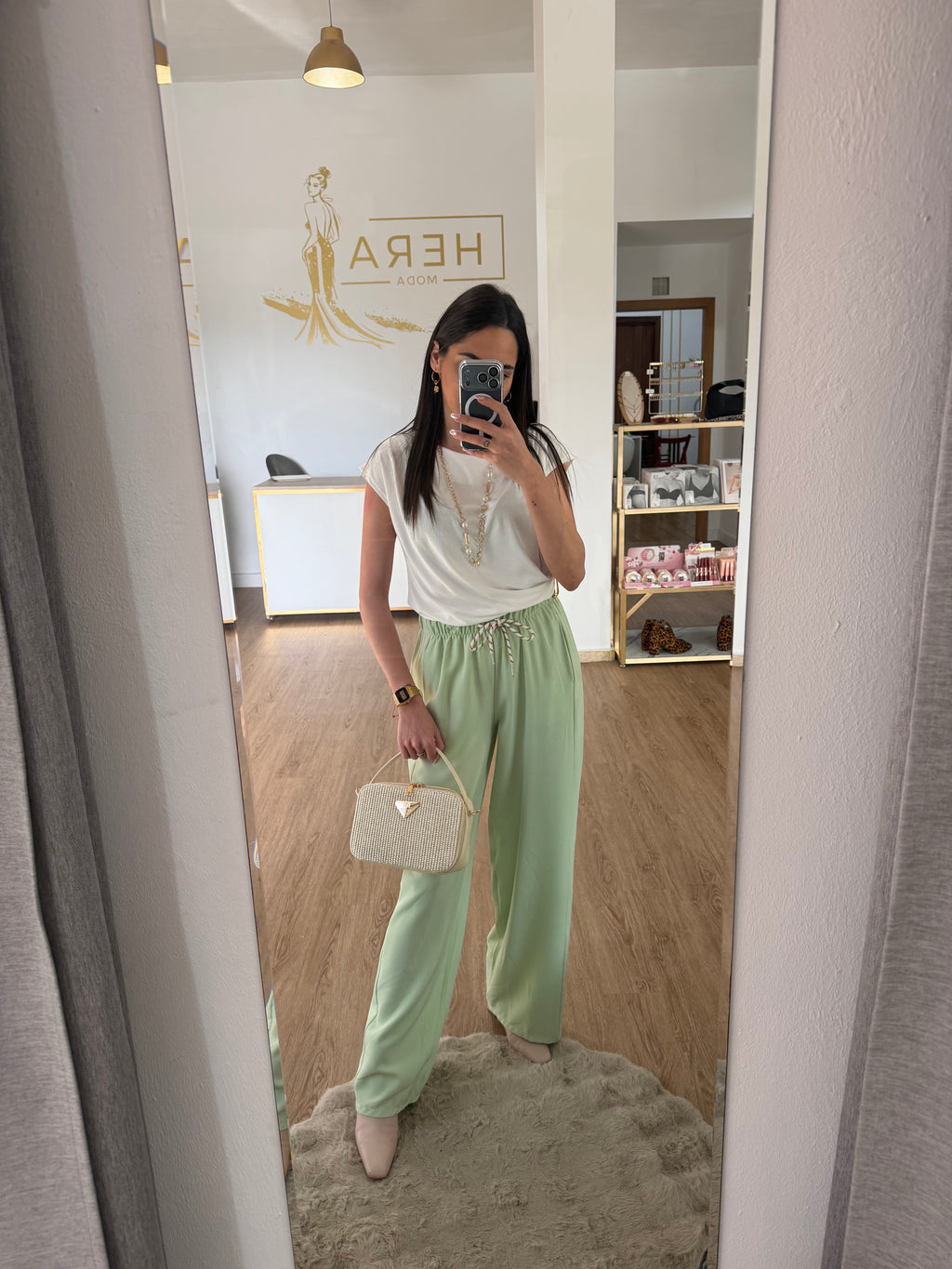 Pantalón Fluido Luana con Cintura Elástica – Corte Recto y Caída Elegante