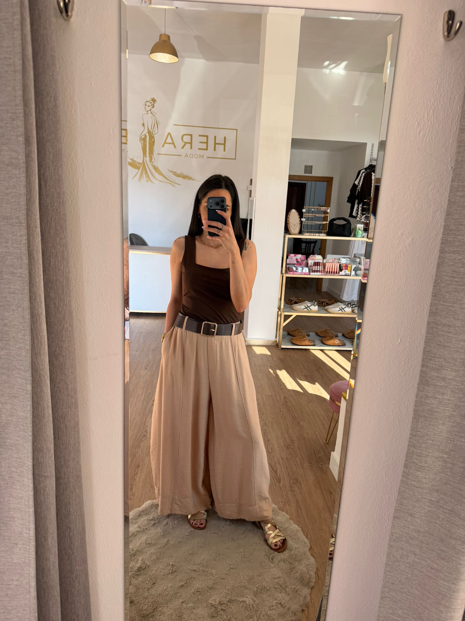 Pantalón Palazzo con Cinturón / Pantalón Fluido Texturizado de Tiro Alto