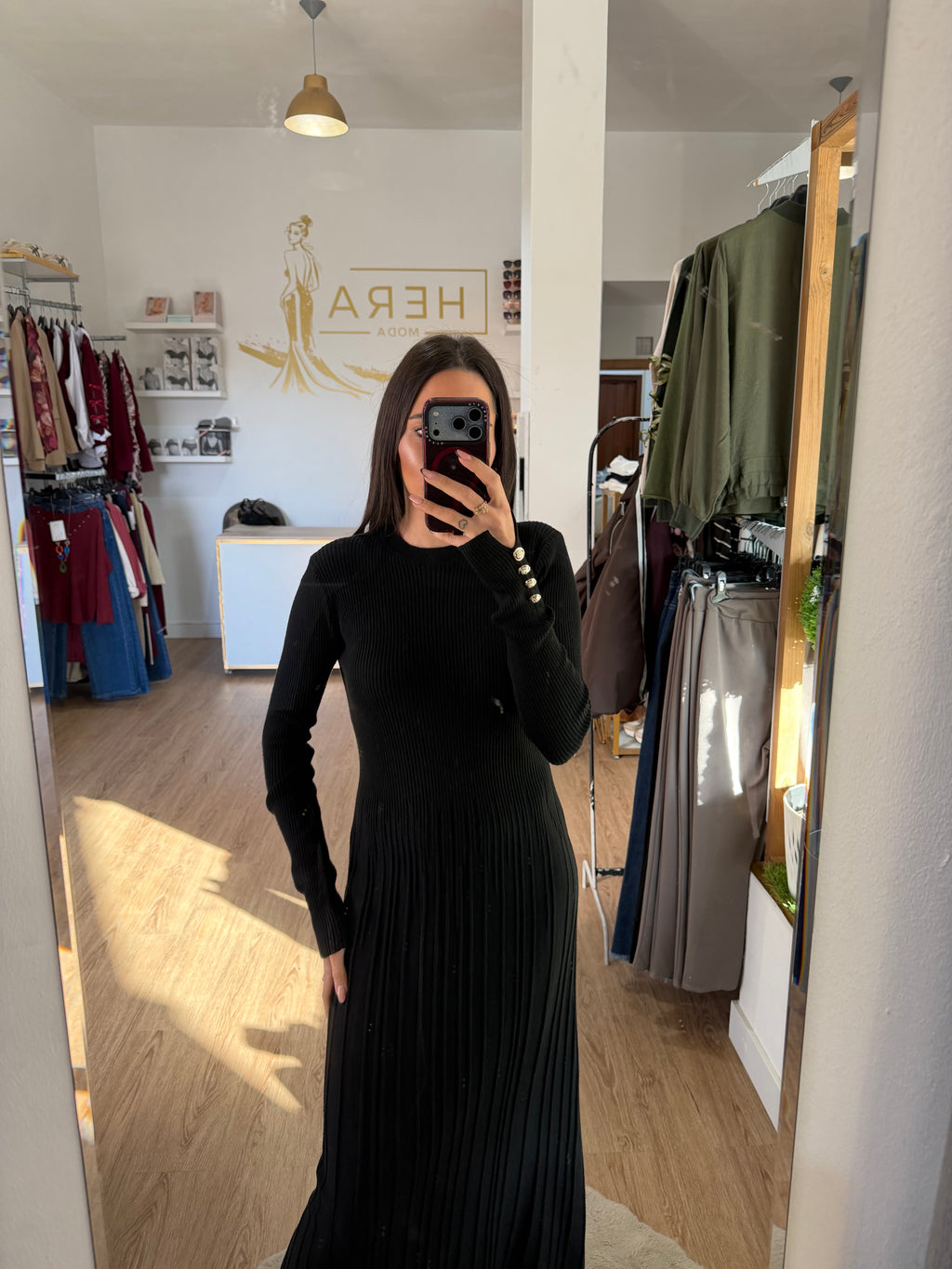 Vestido Midi de Punto Canalé con Botones en Puños