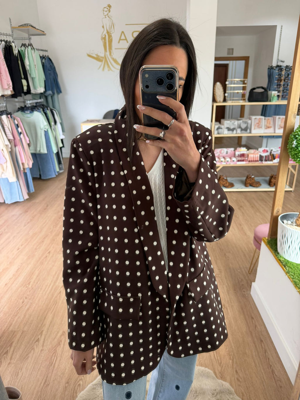 Blazer Beige con estampado Polka dots