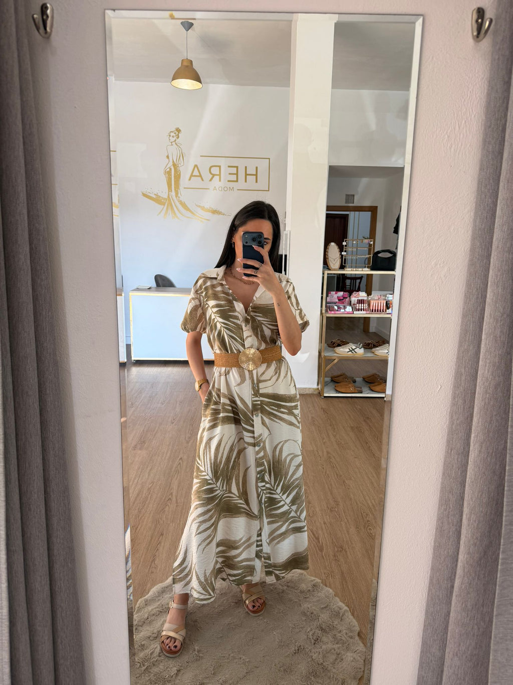 Vestido Camisero Largo Estampado Hojas Tropicales / Vestido Fluido Manga Corta