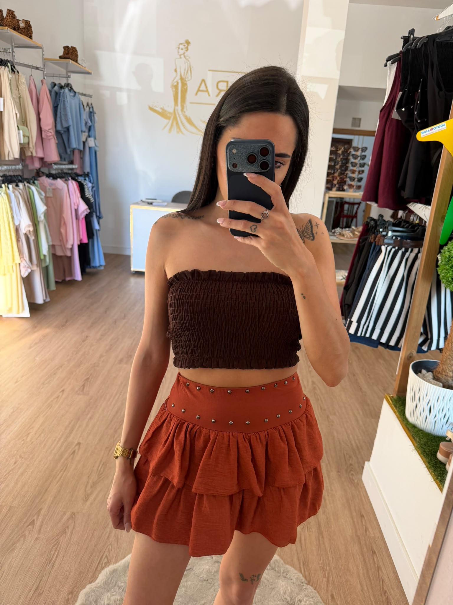 Falda Pantalón Corta con Volantes y Tachuelas Cintura ancha Mujer