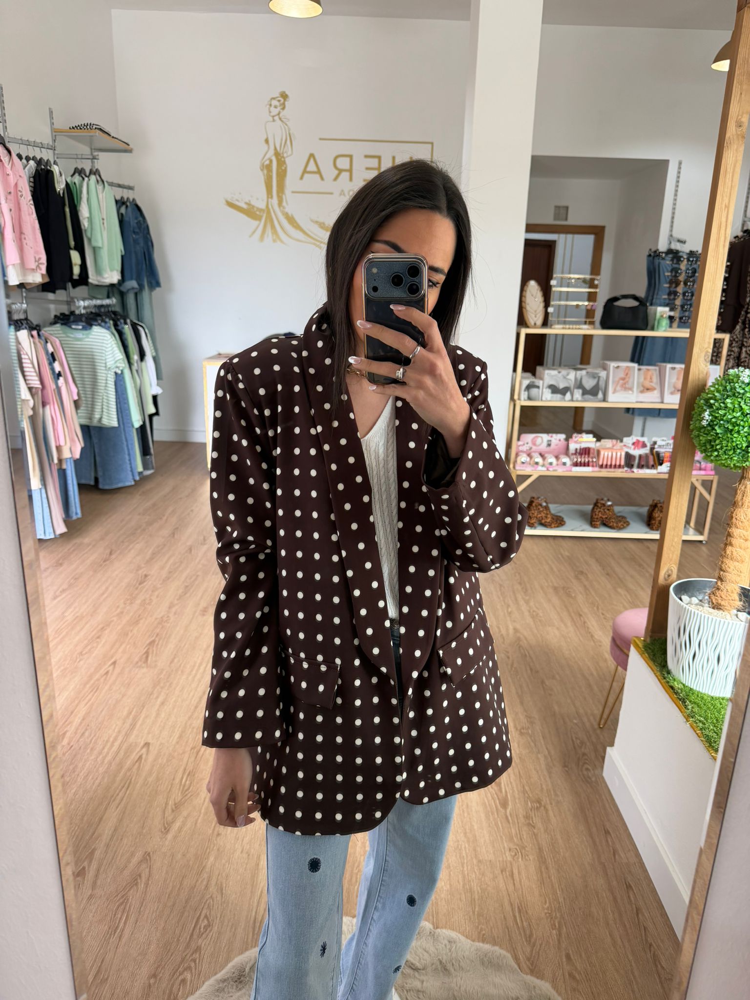 Blazer Beige con estampado Polka dots