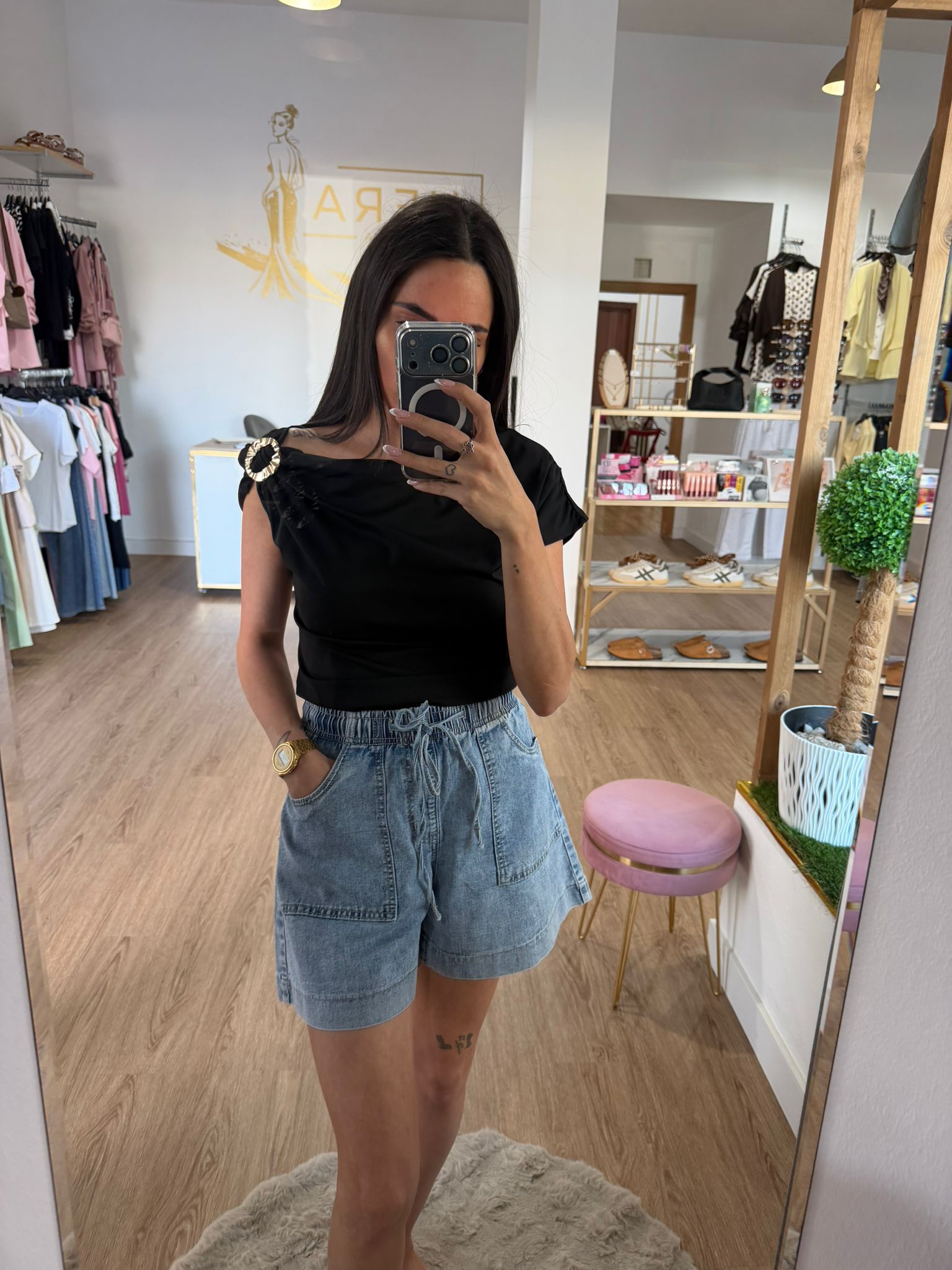 Pantalón Corto Vaquero con Cintura Elástica / Short Denim Fluido con Cordón Ajustable