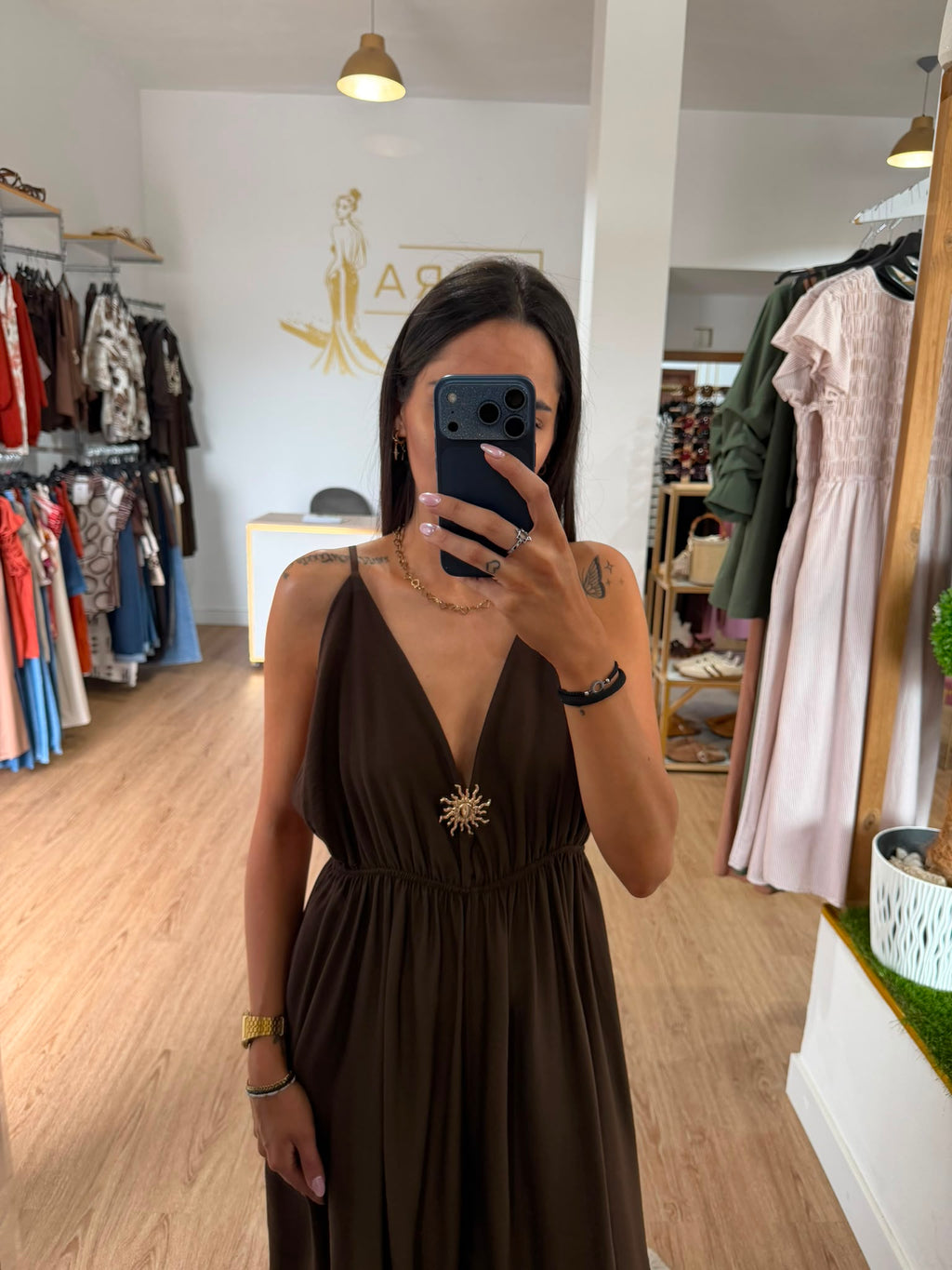 Mono Largo Holgado con Broche de Sol y escote en v / Mono Boho Chic