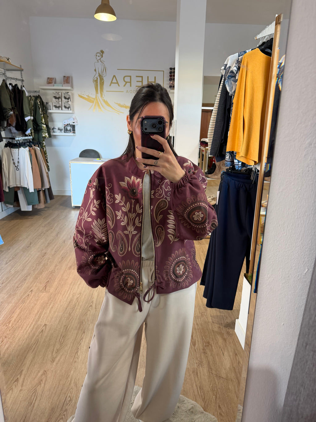 Chaqueta Bomber de Ante con Estampado Floral