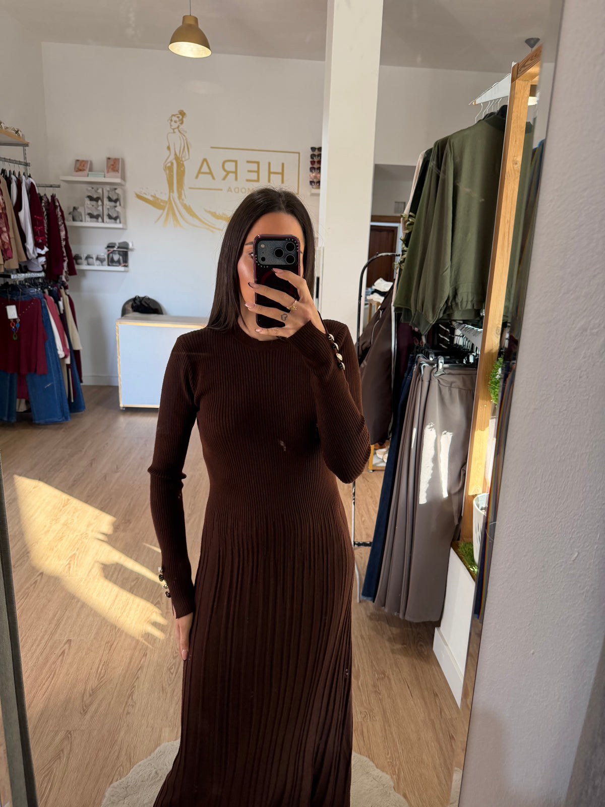 Vestido Midi de Punto Canalé con Botones en Puños