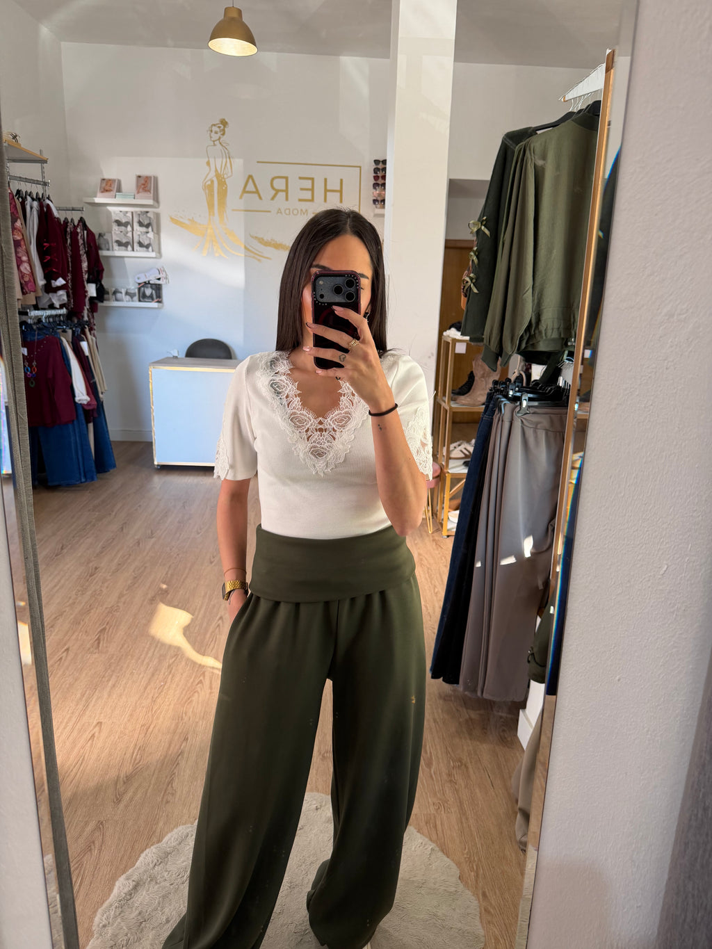 Pantalón Jogger Cintura Vuelta y Cordón Ajustable