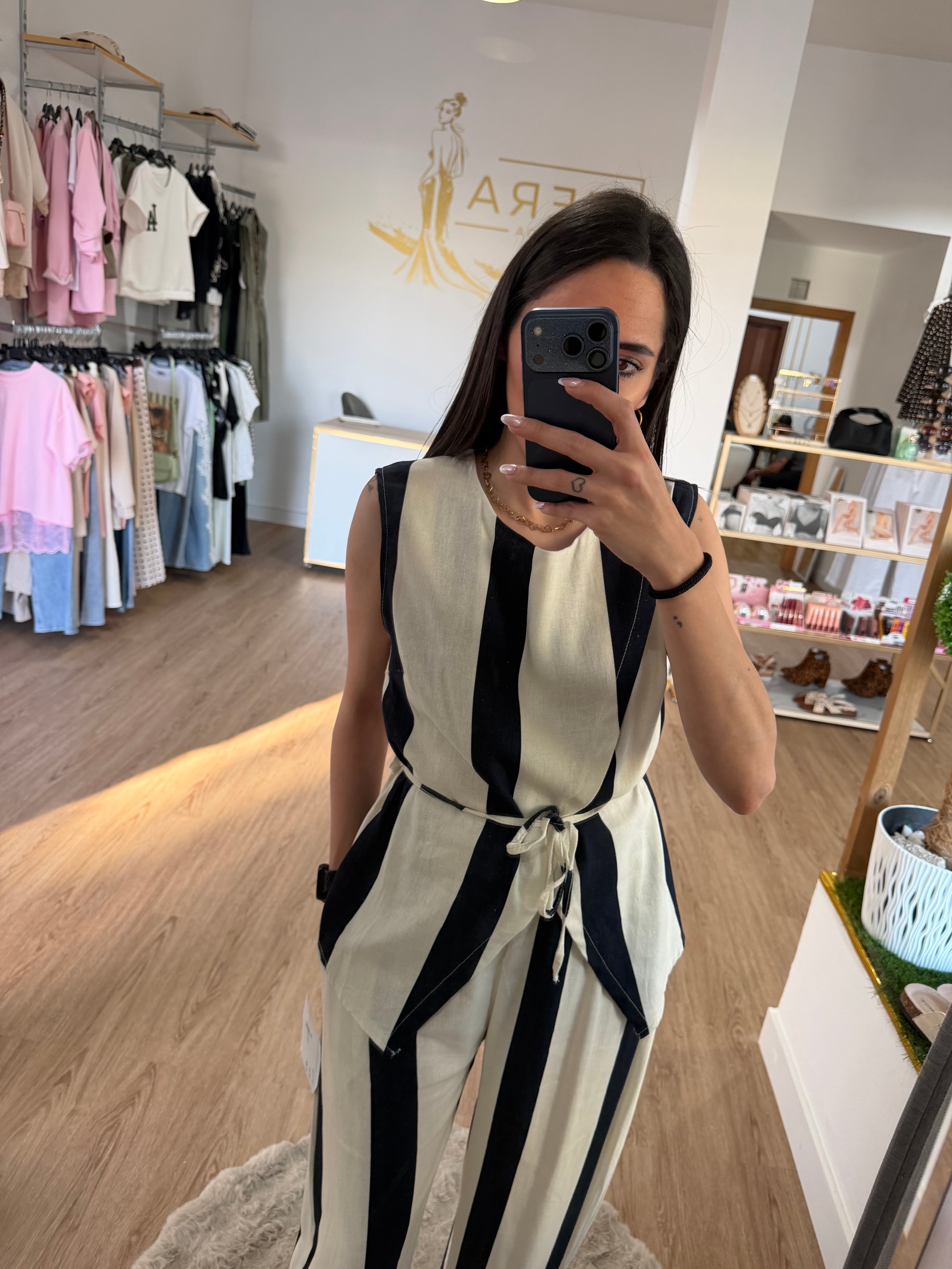Top de Lino con Rayas Verticales - 2 colores