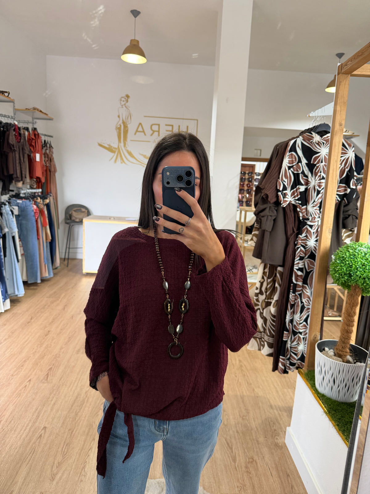 Blusa tejido rugoso con nudo en el bajo / Top manga murciélago