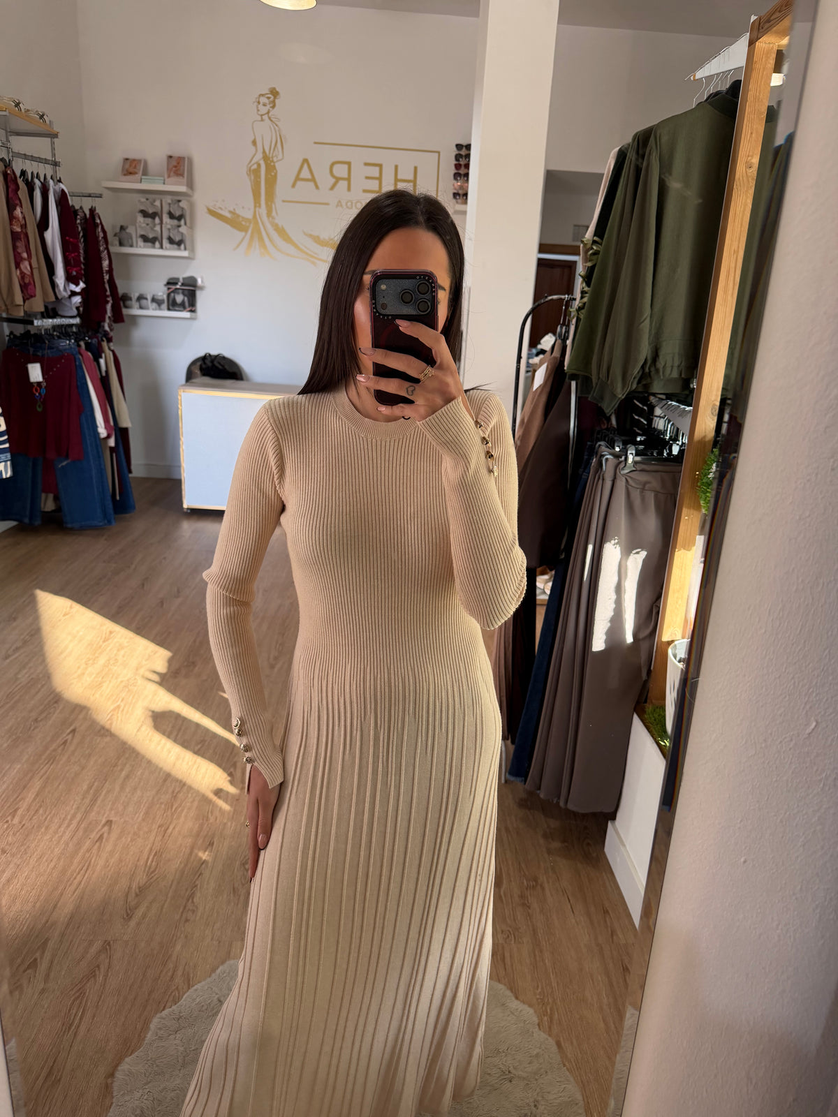 Vestido Midi de Punto Canalé con Botones en Puños