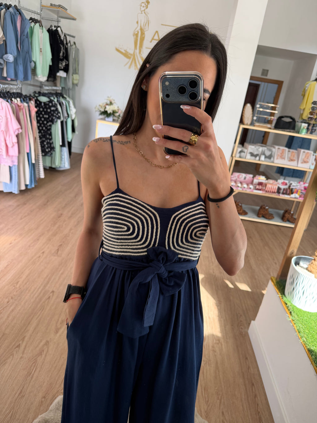 Mono Largo de Tirantes con Cuerpo Crochet y Pierna Ancha