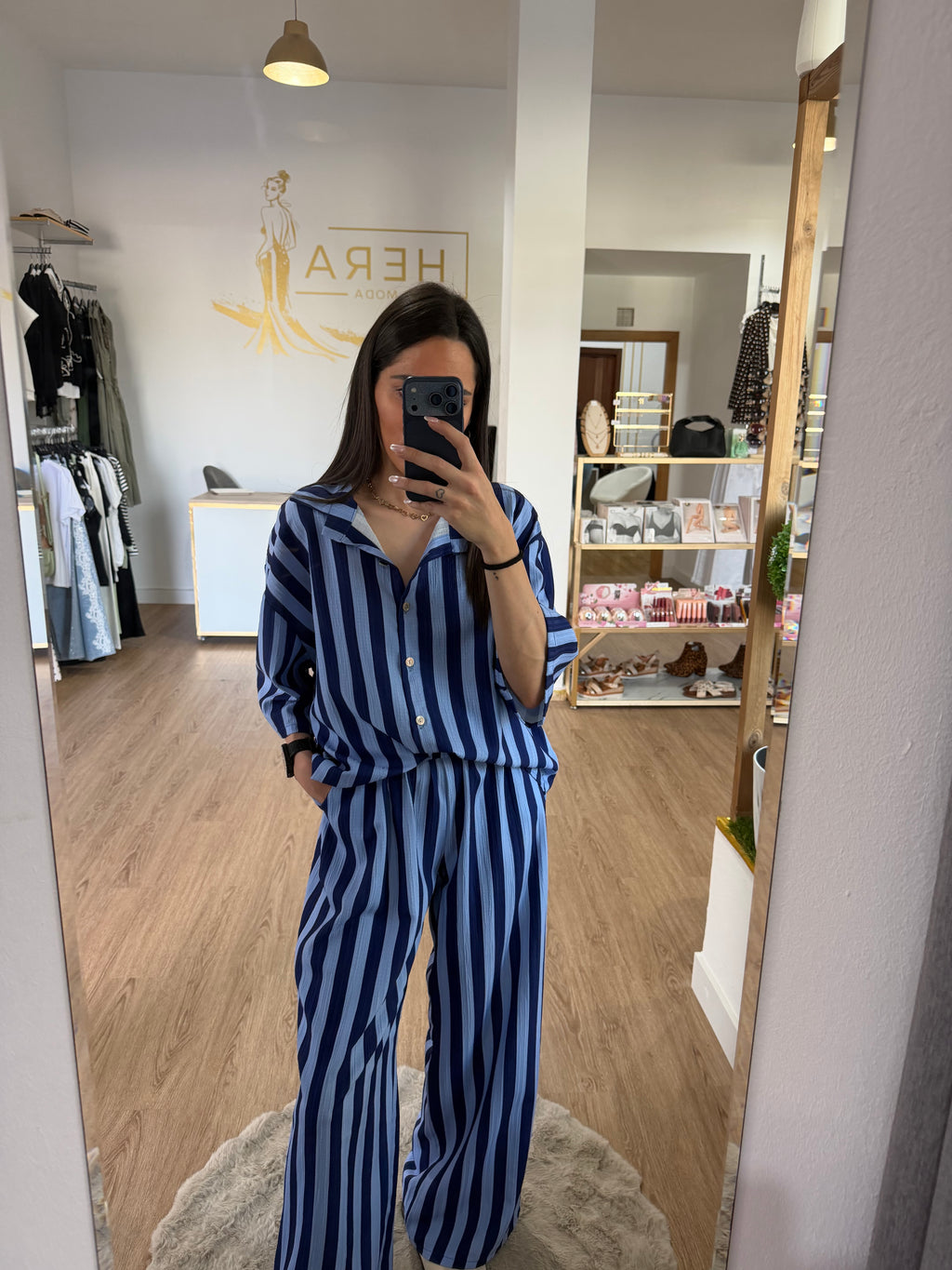 Conjunto Dos Piezas Estilo Pijamero de Camisa y Pantalón a Rayas - 2 colores