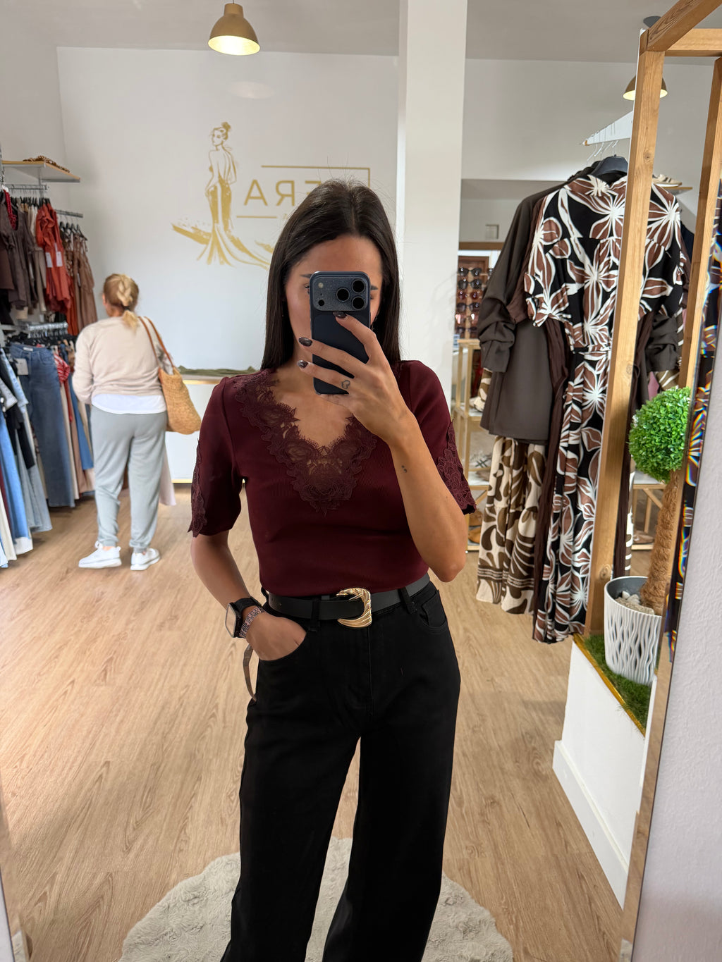 Pantalón jeans wide leg básico negro / Vaquero recto tiro alto