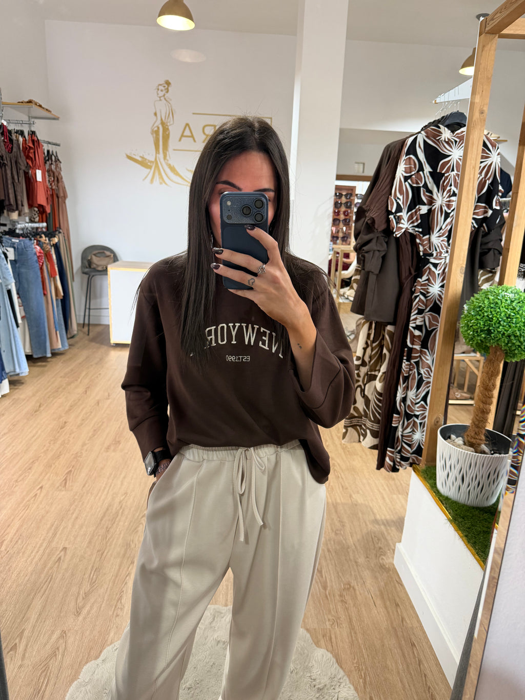 Pantalón Jogger con Costura central / Pantalón Deportivo Fluido Soft