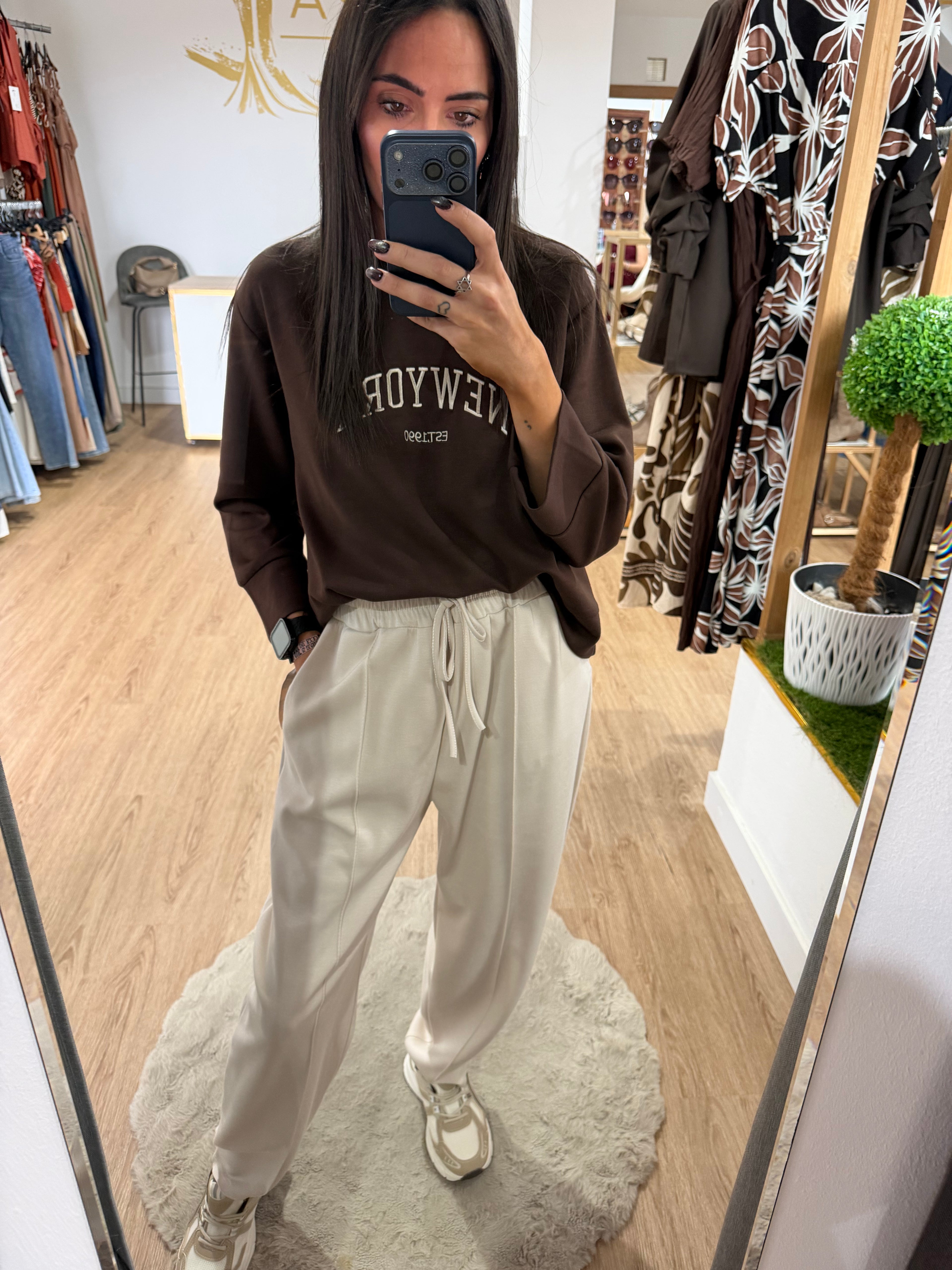 Pantalón Jogger con Costura central / Pantalón Deportivo Fluido Soft