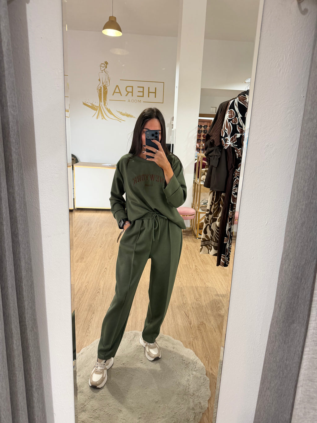 Pantalón Jogger con Costura central / Pantalón Deportivo Fluido Soft
