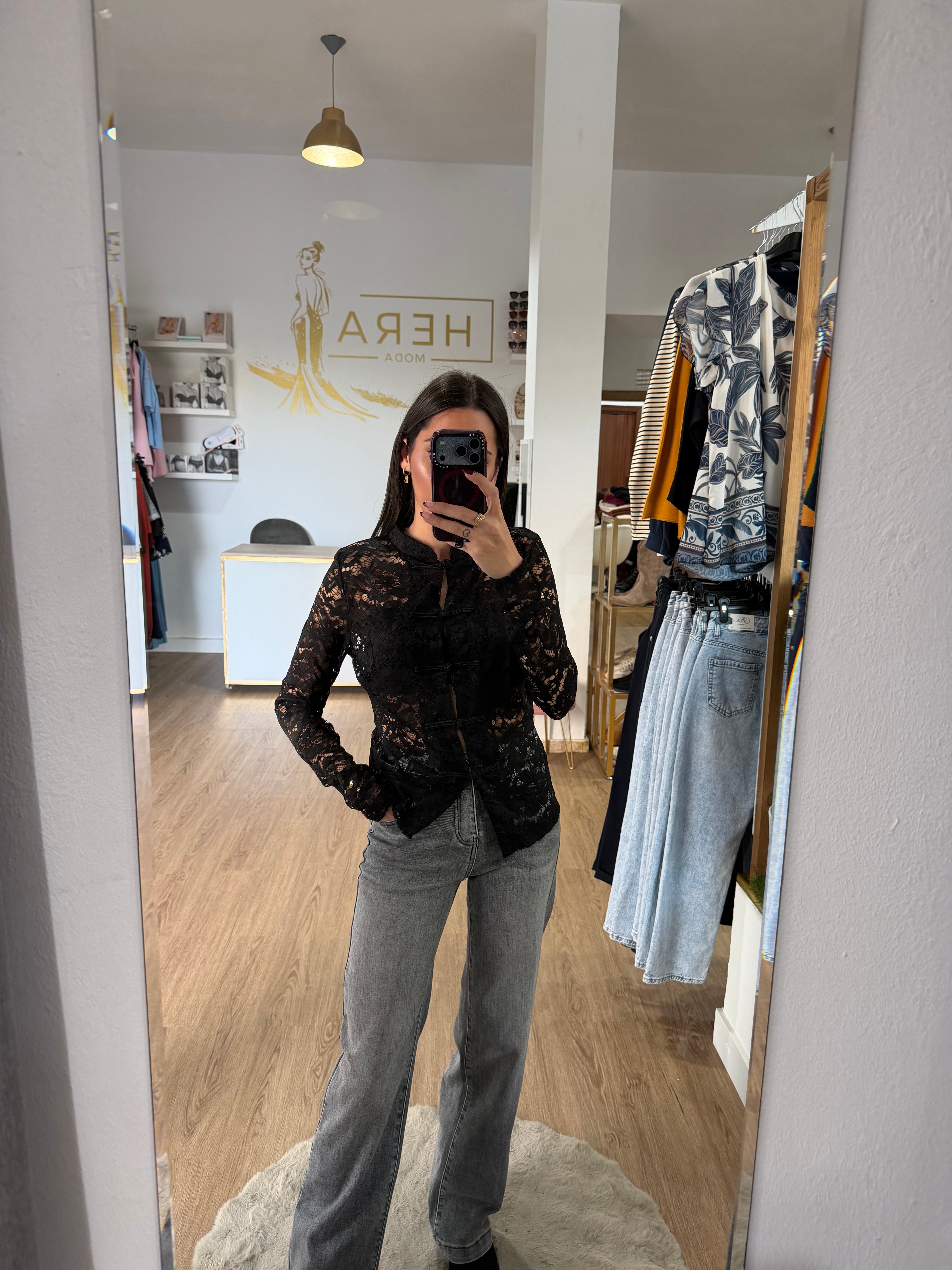 Blusa Encaje con Cuello Mao y Botones / Top Romántico burdeos