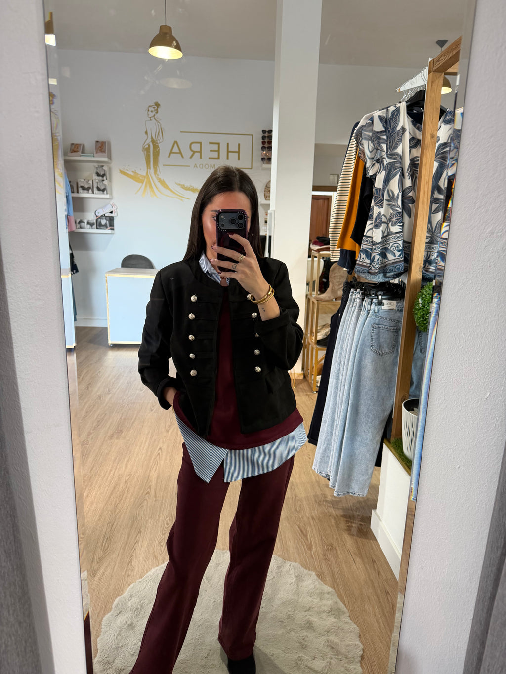 Chaqueta Estilo Militar con Botones Dorados / Blazer corta tacto Antelina