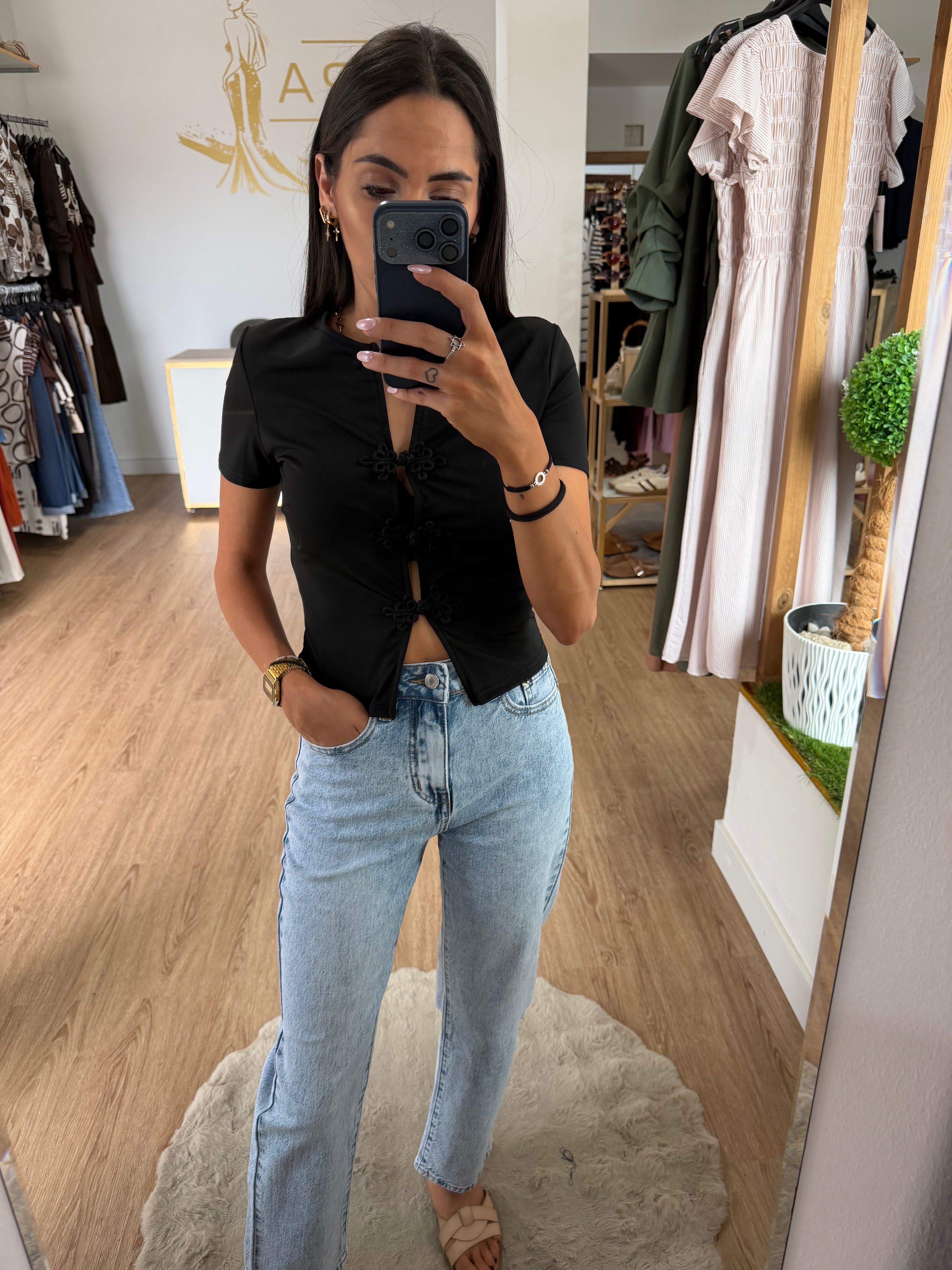 Pantalón jeans recto tiro alto lavado claro / Vaquero mom fit recto