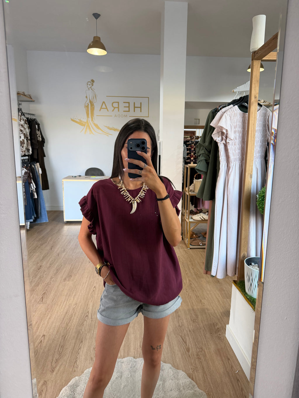 Blusa Fluida con manga de volante / Top fresco de bambula básico elegante