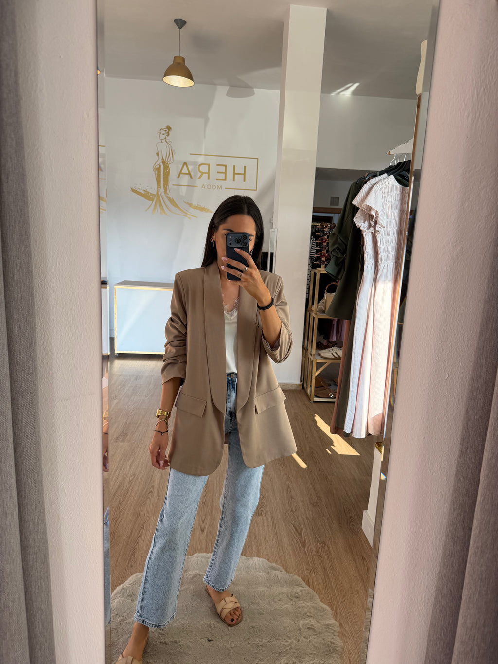 Blazer Fluida de manga Fruncida y Solapa - Disponible en varios colores