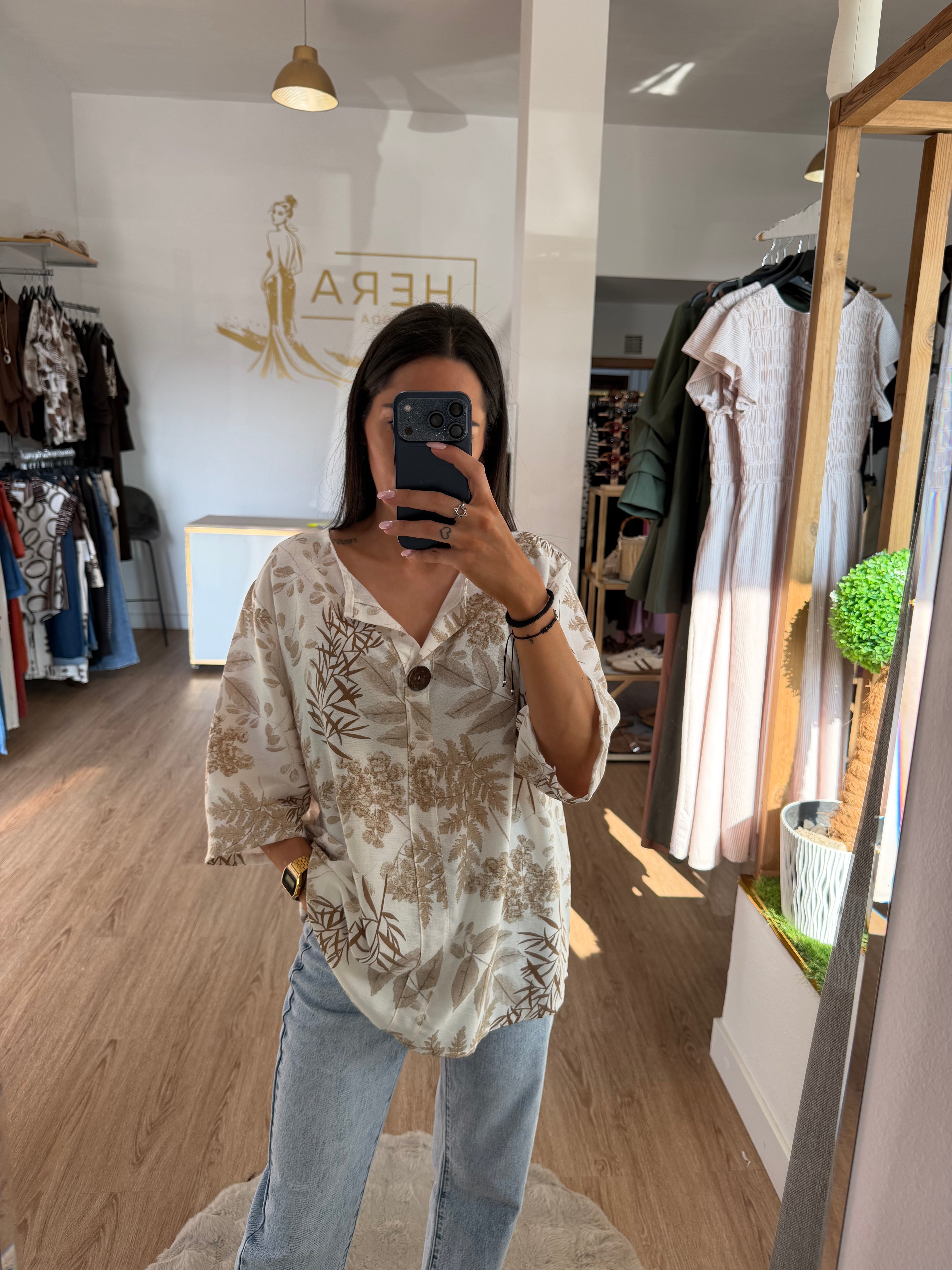 Blusa estampado flores de lino / Camisa fluida con botón
