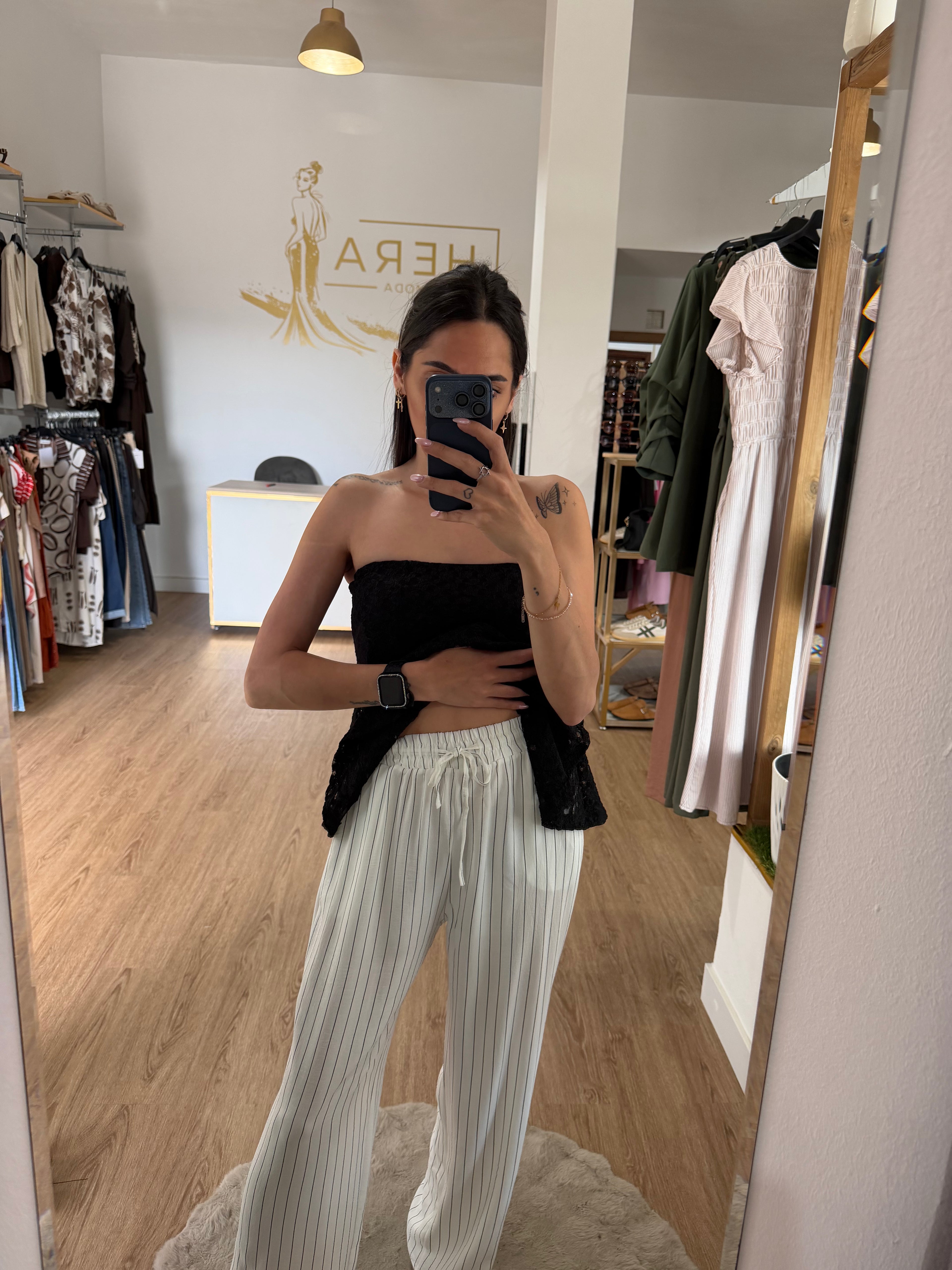 Pantalón fluido raya diplomática