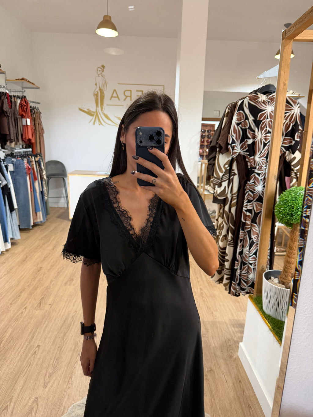 Vestido Largo Satinado Lencero con Encaje / Varios colores