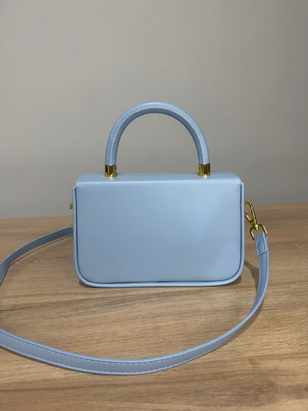 Bolso de Mano Regina Schrecker – Colores Pastel Estructurado