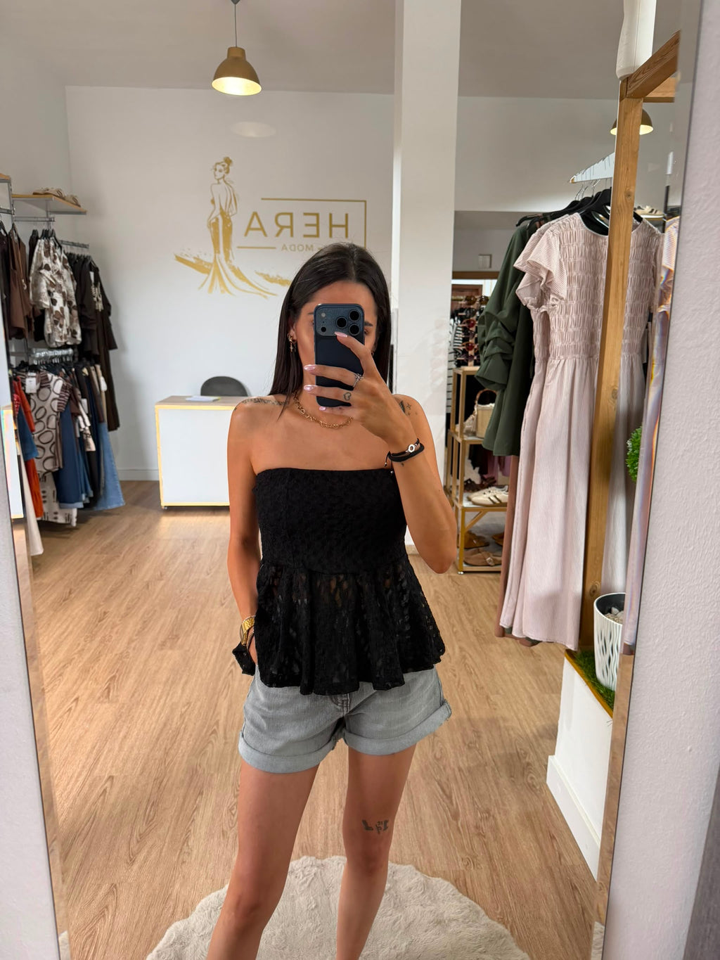 Top palabra de honor de encaje con peplum / Corset sin tirantes